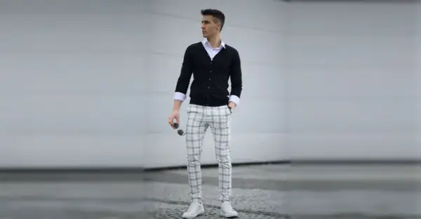 Spodnie w kratę jaka koszula – stylizacje, które zachwycą każdego